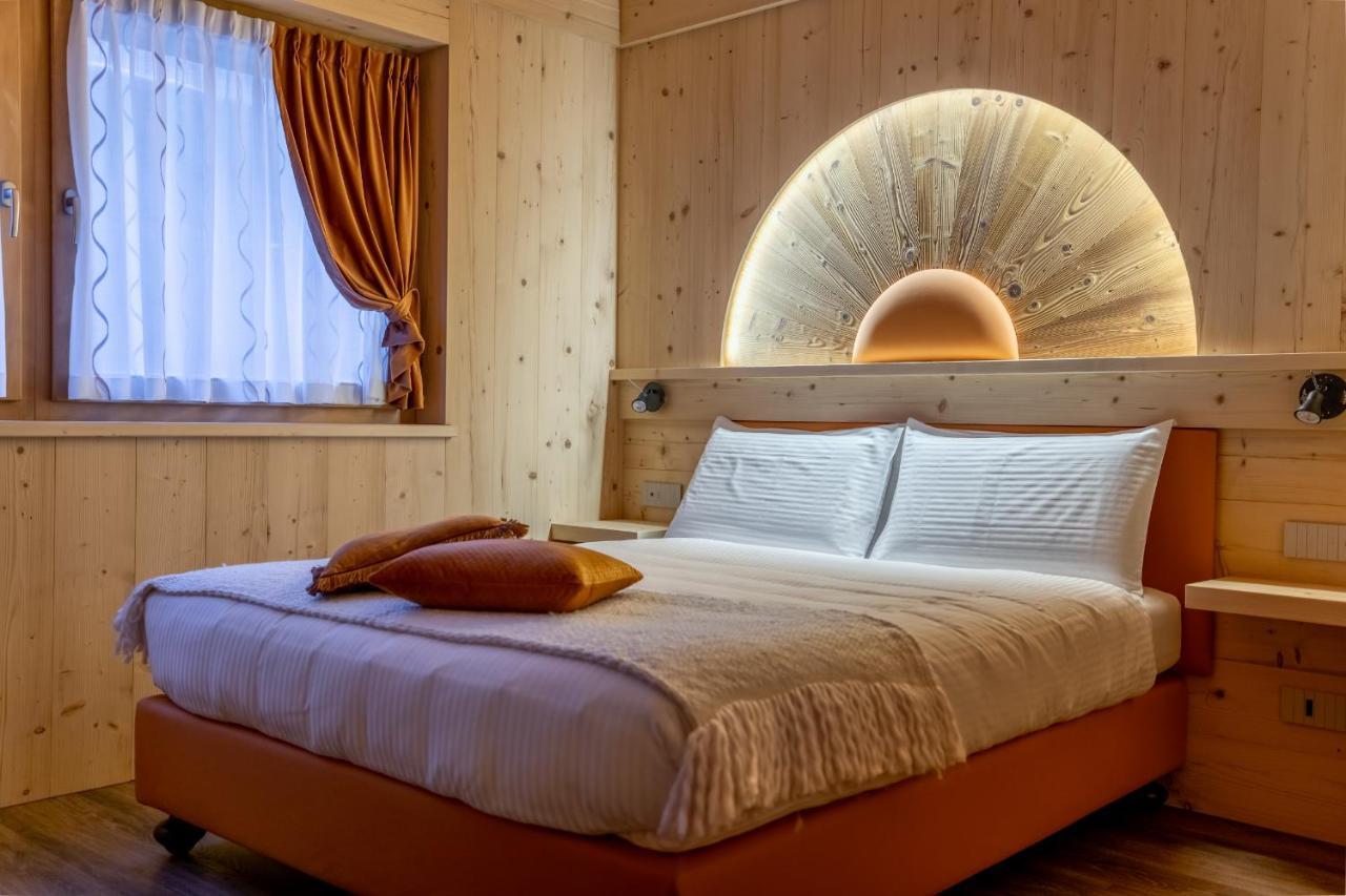 Chalet Imbosc'Che - 5 Beautiful Rooms In Charming B&B Livigno Exterior foto